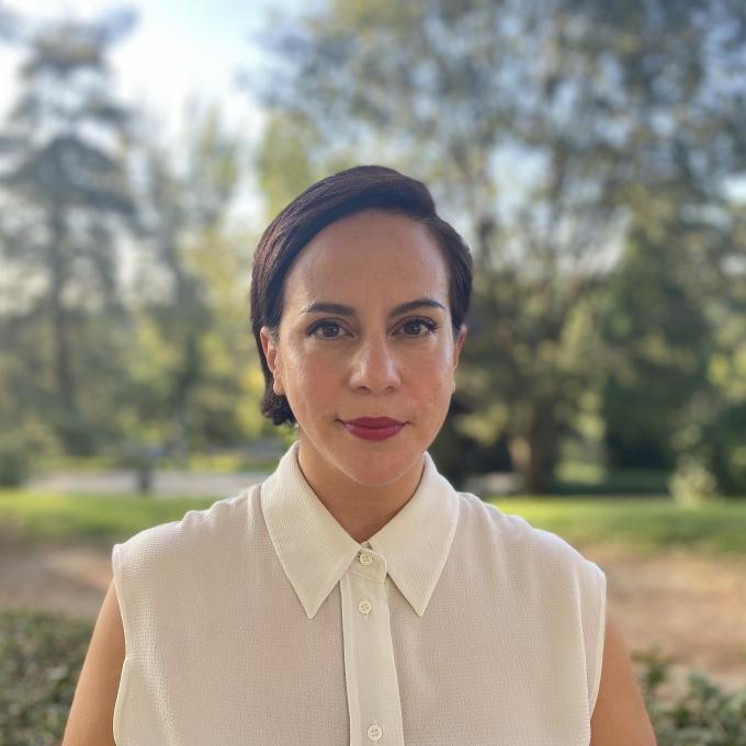 Headshot of Elaine Peña