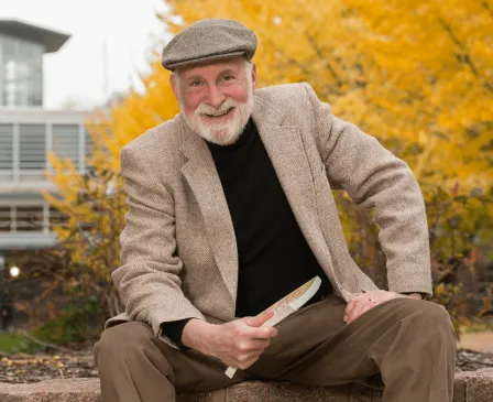 Image of Henry Schvey 